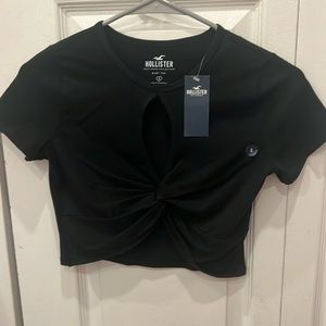 Hollister Cropped Shirt “baby tee”